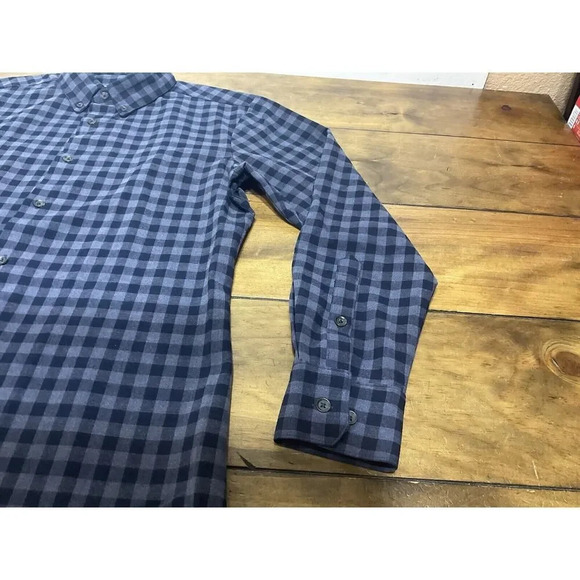 Mizzen+Main Shirt Men Size Small Trim Fit Black Plaid Classic Core Button Down - Picture 5 of 7